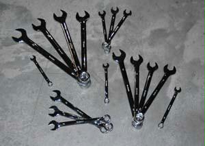 17 Piece 12 Point Full Polish Metric Combination Wrench Set