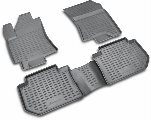 Novline Subaru B9 Tribeca Floor Mats