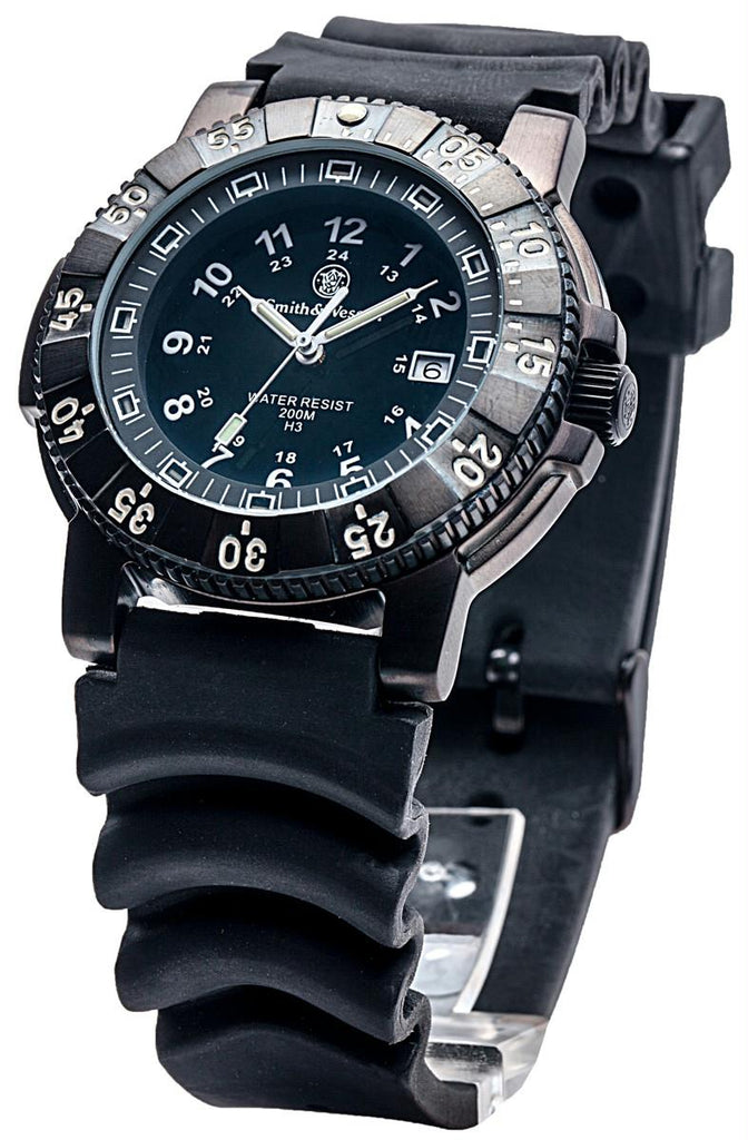 Smith & Wesson 357 Series - Diver Watch - Rubber - SWISS TRITIUM